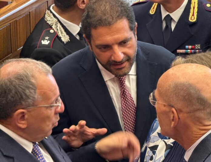 Gragnano sotto assedio: dopo l’agguato di camorra il Prefetto annuncia controlli serrati e città blindata Gragnano sotto assedio: dopo l’agguato di camorra il Prefetto annuncia controlli serrati e città blindata