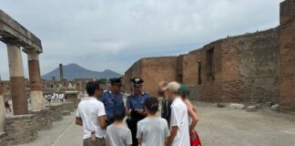 Pompei: lotta alle guide turistiche abusive nel parco archeologico, denunciato 44enne
