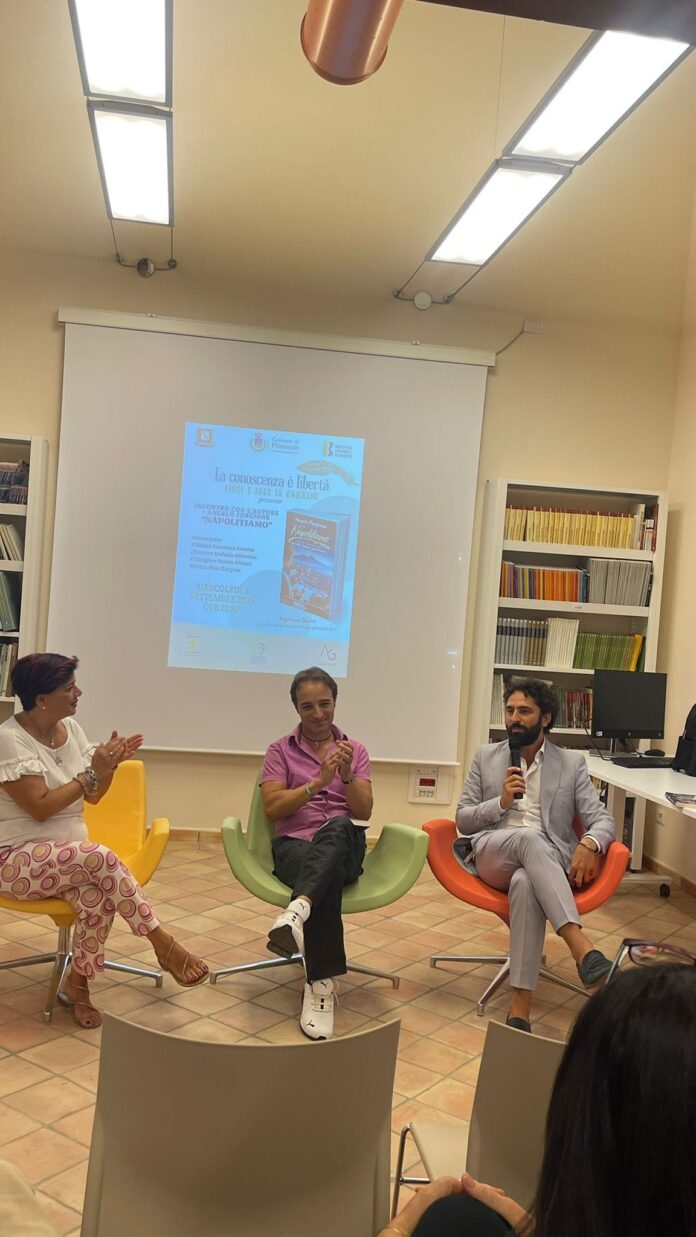 Pimonte, la biblioteca comunale ha ospitato un incontro dedicato alla bellezza della lingua napoletana Pimonte, la biblioteca comunale ha ospitato un incontro dedicato alla bellezza della lingua napoletana