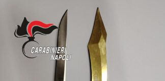 Mariglianella, lite tra 14enni durante la festa patronale: uno armato di coltelli, bloccato dai carabinieri