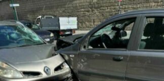 Napoli, schianto in via Milano: un morto e un ferito grave