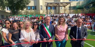 Torre del Greco, nuovo campetto polifunzionale alla Leopardi: inaugurazione con il sindaco Mennella