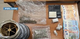 Casoria, 26enne arrestato con marijuana: scatta il blitz della Polizia
