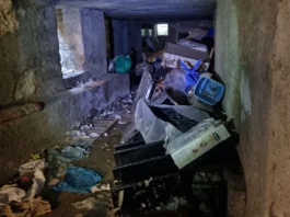 Palma Campania, scoperta discarica abusiva in un seminterrato: scatta il sequestro