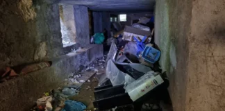 Palma Campania, scoperta discarica abusiva in un seminterrato: scatta il sequestro