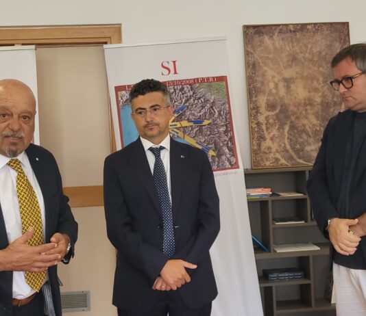 Rischio Vesuvio, San Giuseppe Vesuviano firma il protocollo: 400mila cittadini non saranno deportati al Nord in caso di eruzione