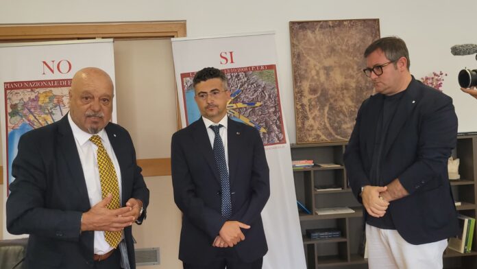 Rischio Vesuvio, San Giuseppe Vesuviano firma il protocollo: 400mila cittadini non saranno deportati al Nord in caso di eruzione