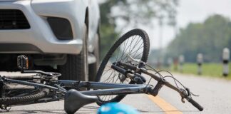 San Marzano sul Sarno, ciclista travolto e ucciso: automobilista indagato per omicidio stradale