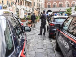 Giugliano in Campania: smantellata organizzazione di truffatori telefonici. Undici arresti per truffa, ricettazione e frode informatica