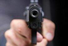 Castellammare, tentato omicidio: due arresti e un ricercato Castellammare, tentato omicidio: due arresti e un ricercato
