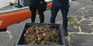 Portici, bonifica in mare: recuperata una “rete fantasma” grazie alla Guardia Costiera