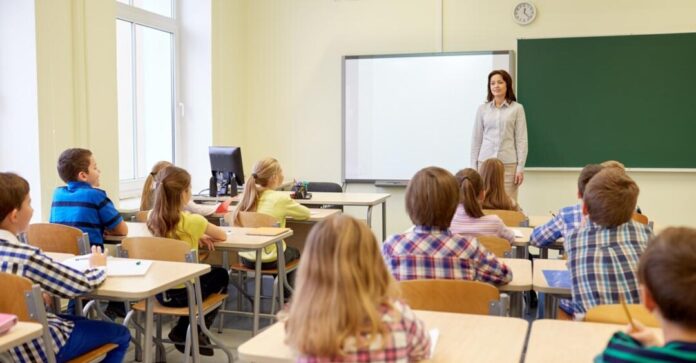 Dimensionamento scolastico, il TAR Campania accoglie il ricorso della Regione contro il Ministero dell’Istruzione Dimensionamento scolastico, il TAR Campania accoglie il ricorso della Regione contro il Ministero dell’Istruzione