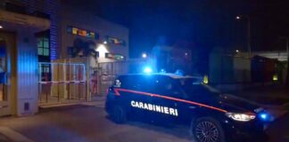 Afragola, raid armato nella notte: esplosi 40 colpi contro un’abitazione