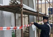 Napoli, Barra: sequestrato villino abusivo di 220 metri quadri con piscina e cortile centrale Napoli, Barra: sequestrato villino abusivo di 220 metri quadri con piscina e cortile centrale