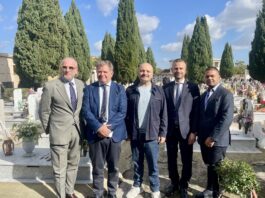 Cercola, Peppe Iodice al cimitero per girare il suo primo film