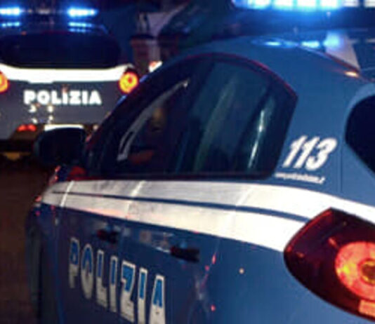 San Giovanni: fugge all’alt della Polizia e investe un agente. Arrestato 30enne trovato con droga