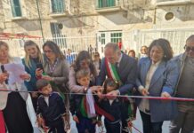 Torre del Greco: inaugurato il ristrutturato plesso Orsi di via Lava Troia