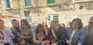 Torre del Greco: inaugurato il ristrutturato plesso Orsi di via Lava Troia