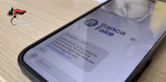 Napoli: scoperta una base di phishing, tre arresti e due denunce