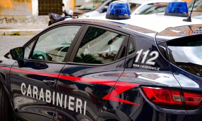 Torre Annunziata, tentato furto in un bar: arrestato 43enne dai Carabinieri Torre Annunziata, tentato furto in un bar: arrestato 43enne dai Carabinieri