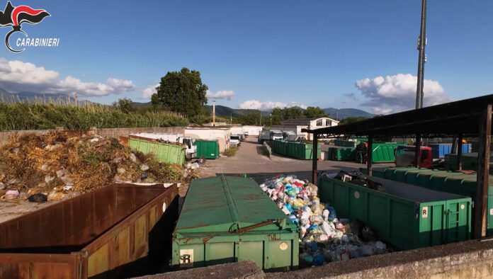 Sequestrata discarica abusiva a Cimitile: indagini della Procura di Nola Sequestrata discarica abusiva a Cimitile: indagini della Procura di Nola
