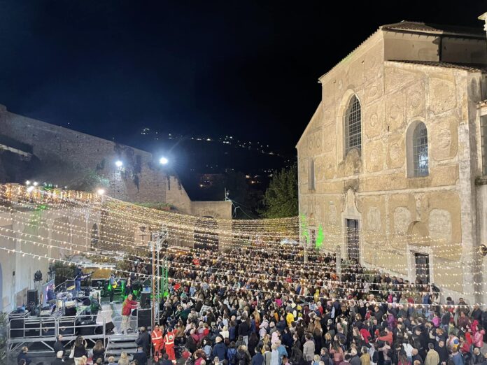 La Magia degli Elementi alla Festa della Castagna di Scala