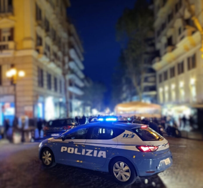 Napoli, Vomero: 16enne georgiano fermato per tre rapine e una tentata