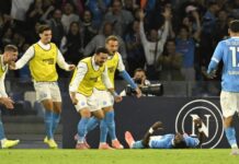 Un Napoli spietato abbatte l’Inter 3-1 e vola in vetta: De Bruyne, McTominay e Anguissa firmano la rinascita azzurra