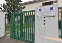Napoli, Piazza Sant’Anna a Capuana: rapina una donna, arrestato minorenne