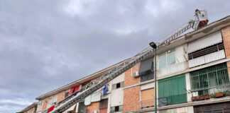 Napoli, blitz dei Carabinieri al Rione Traiano: 4 denunce, 1 arresto e smantellato impianto di videosorveglianza abusivo