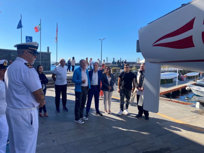 Torre del Greco, varata la nuova imbarcazione “Portosalvo” del Circolo Nautico Torre del Greco, varata la nuova imbarcazione “Portosalvo” del Circolo Nautico