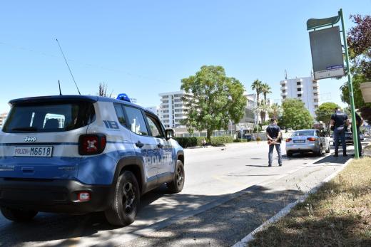 Napoli, Case Nuove: perseguita e aggredisce l’ex compagna, 43enne arrestato dalla Polizia