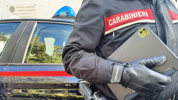 Ischia, tablet rubato trovato in casa di un 54enne: denunciato per ricettazione