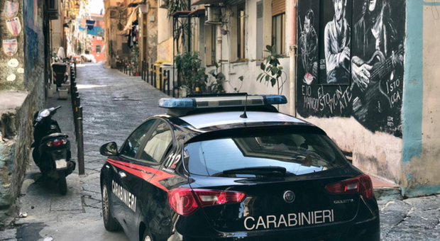 Quartieri Spagnoli, controlli dei Carabinieri: due arresti e numerose sanzioni Quartieri Spagnoli, controlli dei Carabinieri: due arresti e numerose sanzioni