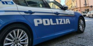 Volla, tentano di rubare un’auto e fuggono alla vista della Polizia: arrestati un 44enne e un 26enne
