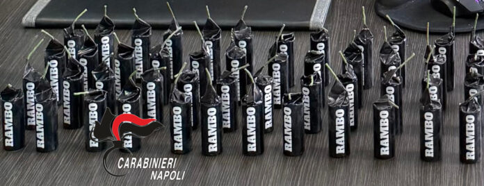 Napoli, 28enne arrestato a Soccavo: nel bauletto dello scooter oltre un chilo e mezzo di esplosivo Napoli, 28enne arrestato a Soccavo: nel bauletto dello scooter oltre un chilo e mezzo di esplosivo