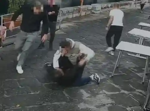 Ischia, violenta rissa nella notte: sette giovani denunciati dalla Polizia