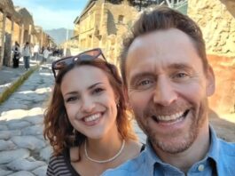 Tom Hiddleston a Pompei per “Surviving Pompeii”: al via le riprese della nuova miniserie internazionale