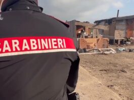 Giugliano in Campania, sversava oli esausti nel terreno: arrestato 19enne. Decisivo il dispositivo “Terra dei Fuochi”