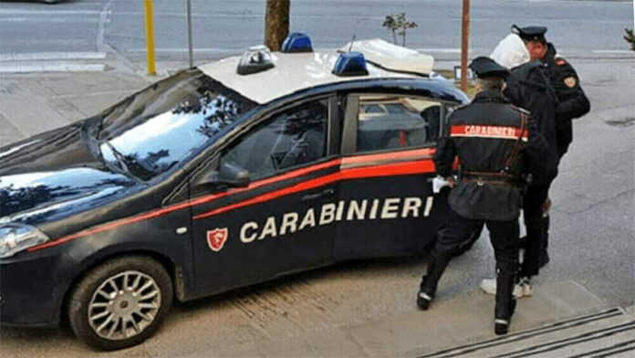 Torre del Greco: Carabinieri arrestano 51enne per tentato furto tra auto in sosta