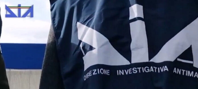 Clan D’Alessandro, nuove inchieste su riciclaggio e affari con imprenditori “insospettabili” Clan D’Alessandro, nuove inchieste su riciclaggio e affari con imprenditori “insospettabili”