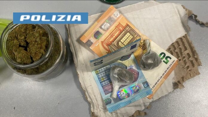 Porta Capuana, droga nascosta in casa: 62enne arrestato dalla Polizia