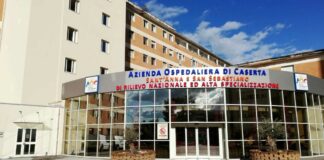 Caserta, licenziamento illegittimo alla mensa dell’ospedale: reintegrato il sindacalista Vincenzo De Angelis