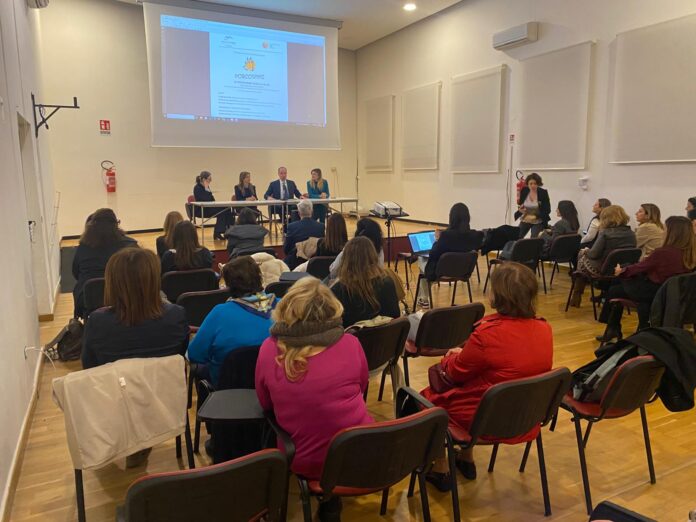 Torre del Greco, lanciato il progetto “Porcospini” per prevenire gli abusi sui minori: incontri nelle scuole primarie Torre del Greco, lanciato il progetto “Porcospini” per prevenire gli abusi sui minori: incontri nelle scuole primarie