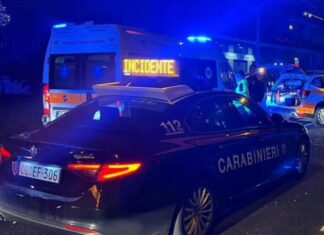 Incidente sull'A2: perde il controllo dell’auto e finisce fuori carreggiata, morto un 54enne