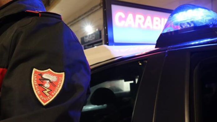 Marano di Napoli: sangue ovunque e farmaci rubati per narcotizzarla. Arrestato 47enne