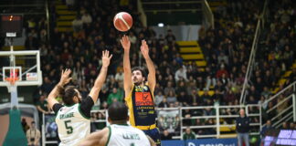 Il derby è della Givova Scafati, domati i lupi irpini