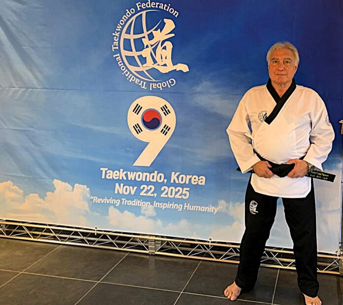 Cintura nera nono Dan al Grand Master Luigi Signore (1)