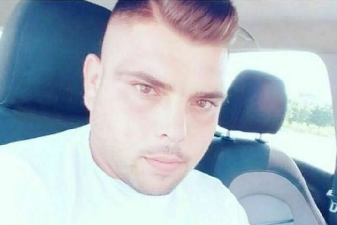 Domenico Esposito accoltellato al vulcano buono