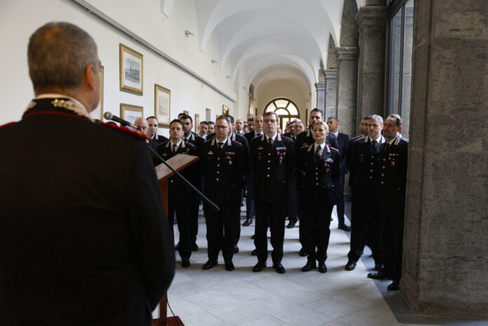 Napoli, visita istituzionale al Comando Provinciale: encomi ai Carabinieri distintisi in operazioni di servizio Napoli, visita istituzionale al Comando Provinciale: encomi ai Carabinieri distintisi in operazioni di servizio